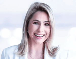 Dra. Fernanda Carmona 